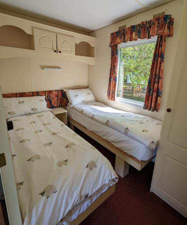 Glebe Farm Holidays Newport  Exterior foto